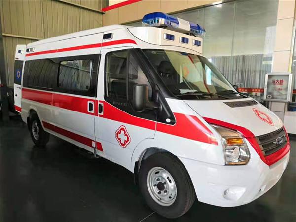 延津县福特V362救护车