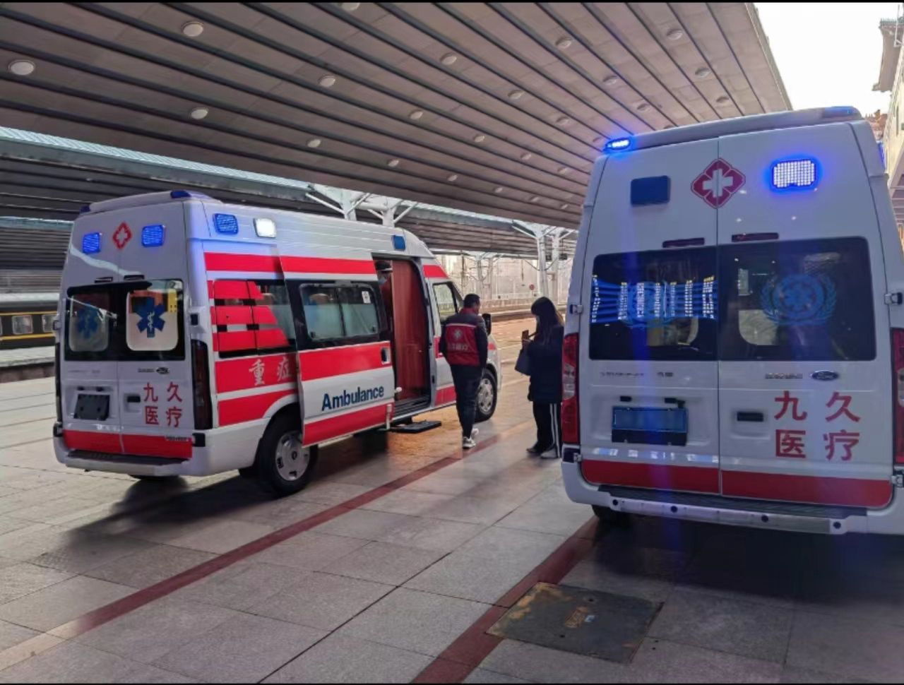 延津县救护车长途转运